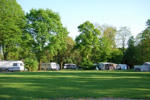 Camping Anna's Hoeve is gelegen aan de Overijsselse Vecht in het hanzestadje Ommen