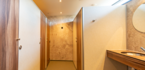 Sanitaire voorziening bij camping Anna's Hoeve